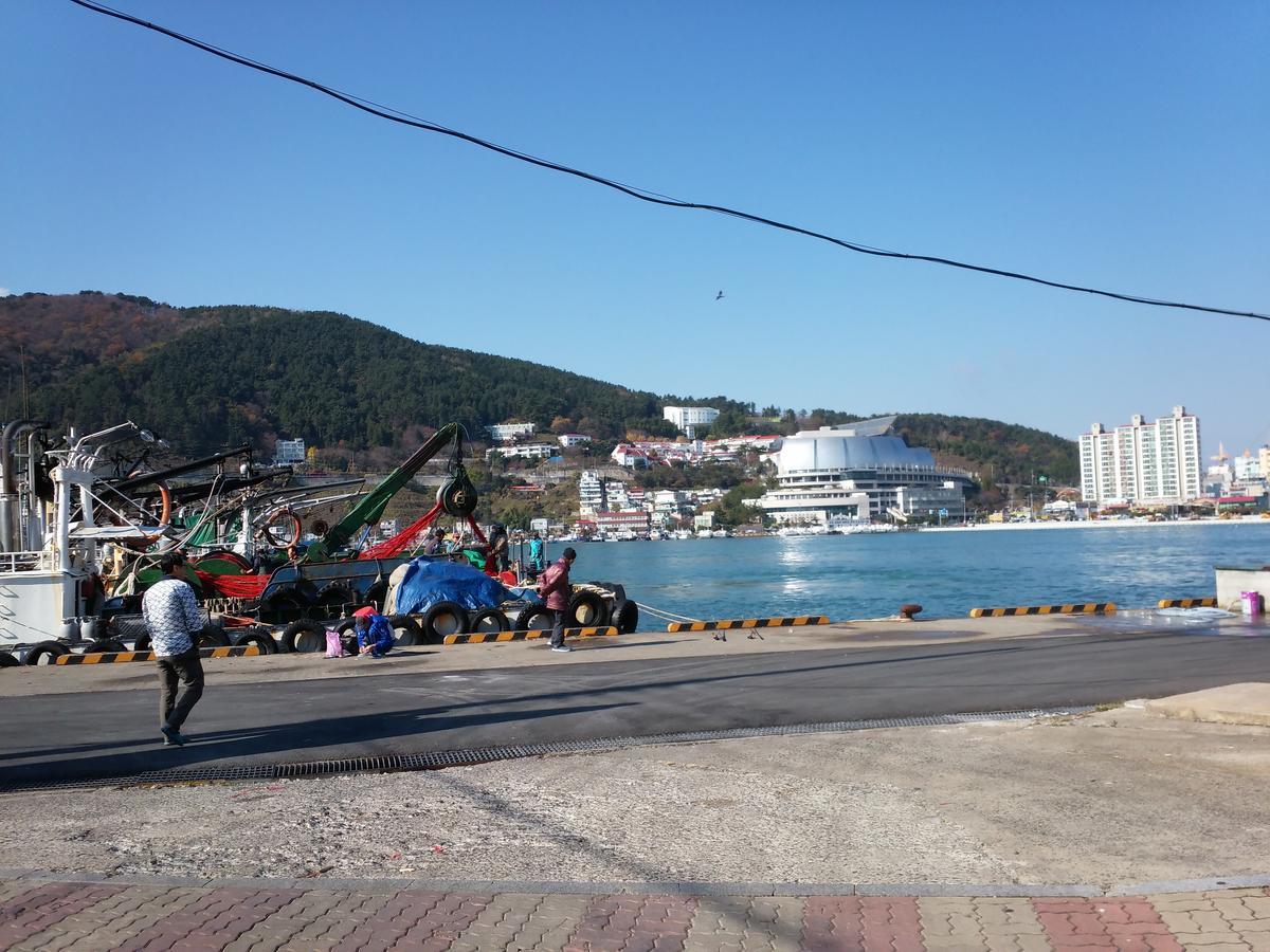 Geoje Jangseungpo Lighthouse Hotel Sodong Экстерьер фото
