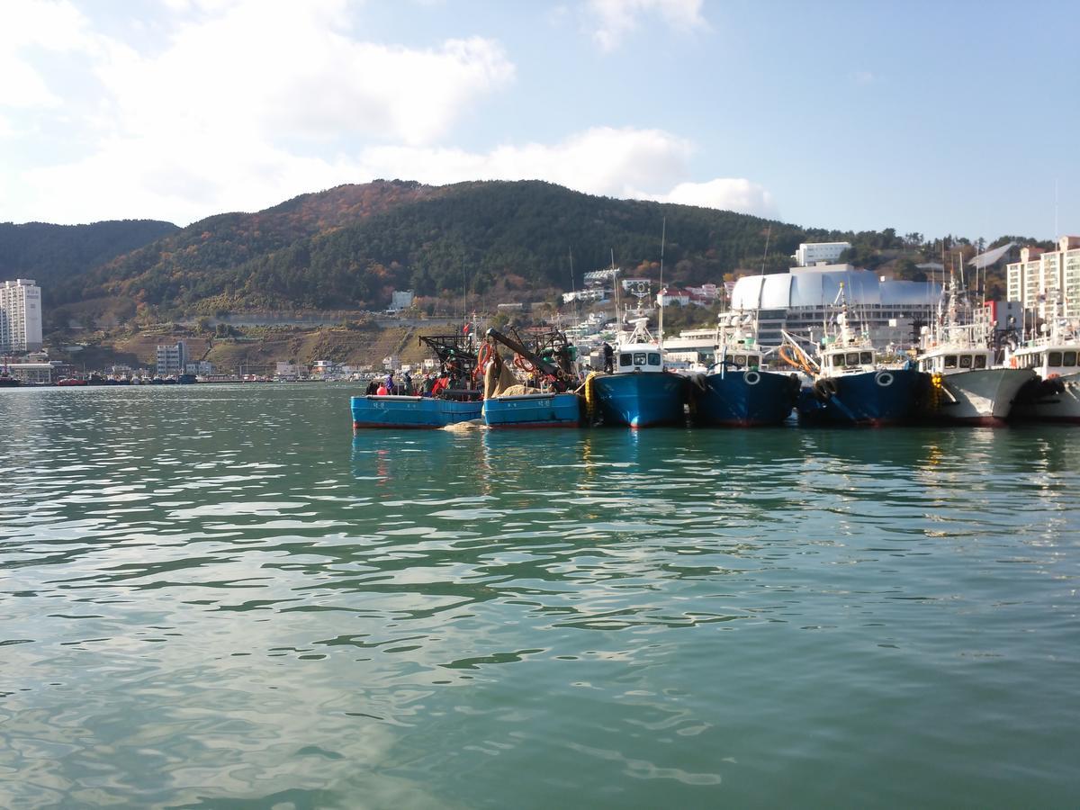 Geoje Jangseungpo Lighthouse Hotel Sodong Экстерьер фото