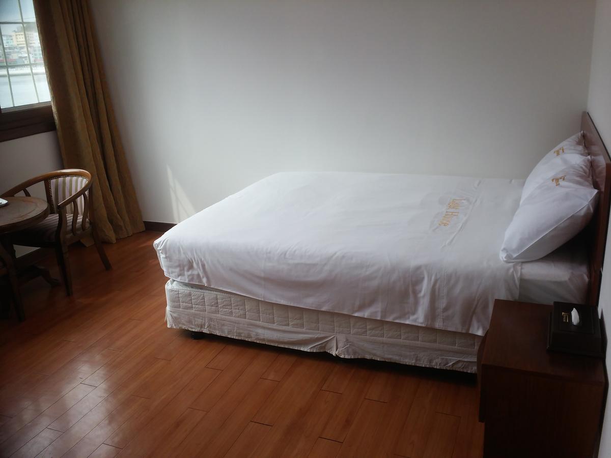 Geoje Jangseungpo Lighthouse Hotel Sodong Экстерьер фото